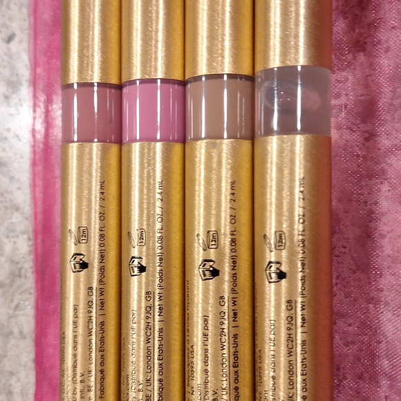 Grande Cosmetics GrandeLIPS Hydrating Lip Plumper Set of 4 - Picture 3 of 3